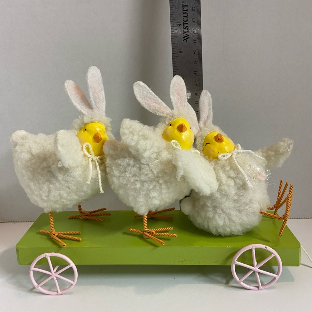 Adorable Easter Chick Trio on Green Cart - Picture 4 of 7